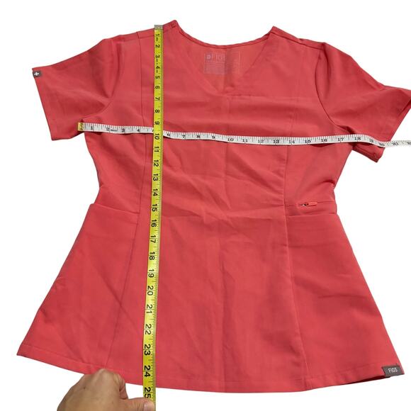 Figs scrub top pink sz XS PO# 1759 nurse medical - Picture 3 of 10